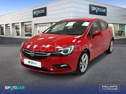 Rojo Usado 2017 Opel Astra Dynamic Berlina | 12.400 € (Precio justo)