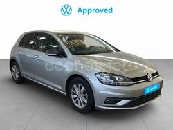 Gris / plata Usado 2018 VW Golf VII Business Berlina | 14.990 € (Precio justo)