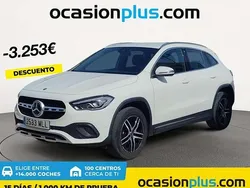 Blanco Usado 2023 Mercedes GLA200 SUV | 32.537 € (Super precio)