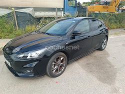 Negro Usado 2022 Ford Focus ST-Line Berlina | 16.900 € (Buen precio)
