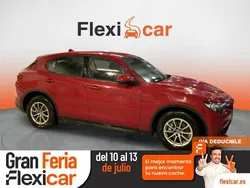 Rojo Usado 2019 Alfa Romeo Stelvio Executive SUV | 21.980 € (Precio justo)