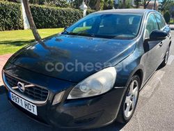 Azul Usado 2011 Volvo V60 Momentum Familiar | 5000 €