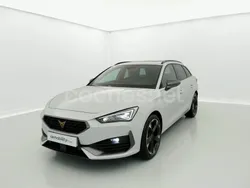 Blanco Usado 2024 Cupra Leon Familiar | 26.500 € (Precio justo)