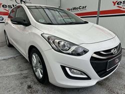 Blanco Usado 2014 Hyundai i30 Utilitario | 7990 € (Precio justo)