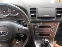 Gris / plata Usado 2004 Subaru Legacy Familiar | 8100 €