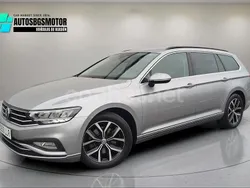 Gris / plata Usado 2020 VW Passat Executive Familiar | 21.990 € (Caro)