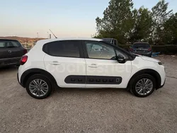 Blanco Usado 2021 Citroën C3 Shine Utilitario | 10.100 € (Buen precio)