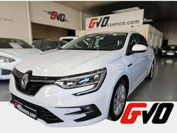 Blanco Usado 2022 Renault Mégane IV Business Berlina | 17.900 € (Un poco caro)
