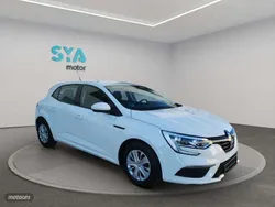 Blanco Usado 2019 Renault Mégane IV Business Berlina | 13.490 € (Precio justo)