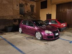 Violeta / lila Usado 2007 VW Golf V Highline Berlina | 7000 € (Un poco caro)