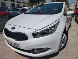 Blanco Usado 2015 Kia Ceed GT Berlina | 7999 € (Precio justo)