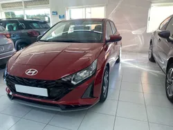Rojo Nuevo 2024 Hyundai i20 Berlina | 19.500 € (Precio justo)