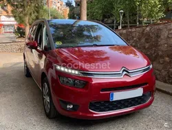 Rojo Usado 2015 Citroën Grand C4 Picasso Exclusive Monovolumen | 16.000 €