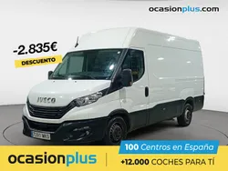Blanco Usado 2023 Iveco Daily Berlina | 31.190 € (Precio justo)