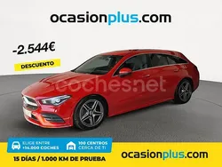 Rojo Usado 2019 Mercedes CLA220 Shooting Brake Familiar | 27.990 € (Precio justo)