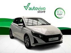 Blanco Usado 2024 Hyundai i20 Utilitario | 16.200 € (Precio justo)