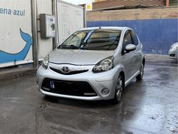 Gris / plata Usado 2012 Toyota Aygo City Utilitario | 5500 € (Buen precio)