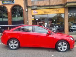 Rojo Usado 2009 Chevrolet Cruze LT Berlina | 5950 € (Un poco caro)
