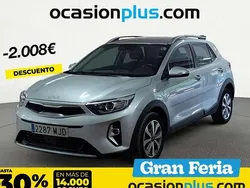 Plateado Usado 2023 Kia Stonic SUV | 12.264 € (Super precio)