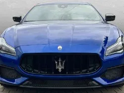 Azul Usado 2023 Maserati Quattroporte Berlina | 185.900 €