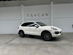 Blanco Usado 2011 Porsche Cayenne SUV | 23.900 € (Un poco caro)