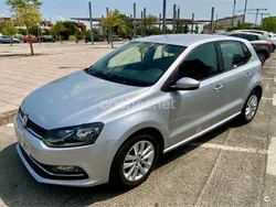 Gris / plata Usado 2015 VW Polo Advance Berlina | 7777 € (Precio justo)