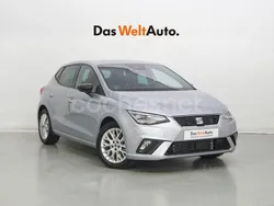 Gris plata Usado 2024 Seat Ibiza FR Berlina | 17.990 € (Precio justo)