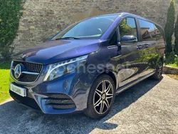 Azul Usado 2023 Mercedes V300 Monovolumen | 79.900 €