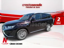 Negro Usado 2020 Mitsubishi Outlander P-HEV Motion SUV | 23.990 € (Precio justo)