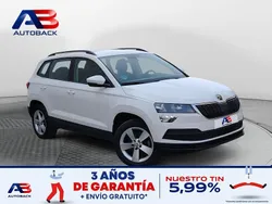 Blanco Usado 2021 Skoda Karoq Ambition SUV | 18.850 € (Precio justo)
