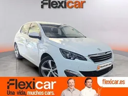 Blanco Usado 2015 Peugeot 308 Active Berlina | 12.990 €
