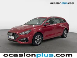 Rojo Usado 2021 Hyundai i30 Monovolumen | 15.900 € (Buen precio)