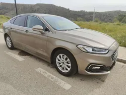 Beige Usado 2019 Ford Mondeo Titanium Berlina | 14.590 € (Precio justo)