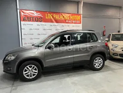 Gris / plata Usado 2012 VW Tiguan Sport SUV | 11.790 € (Precio justo)