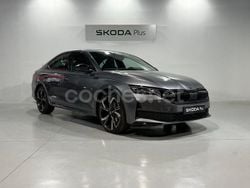 Gris / plata Usado 2025 Skoda Octavia SportLine Berlina | 34.900 € (Caro)