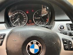 Gris / plata Usado 2006 BMW 320 Berlina | 5900 € (Buen precio)