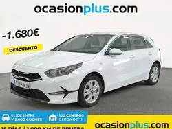 Blanco Usado 2023 Kia Ceed Utilitario | 16.810 € (Precio justo)