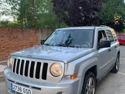 Gris / plata Usado 2009 Jeep Patriot Limited SUV | 6999 €