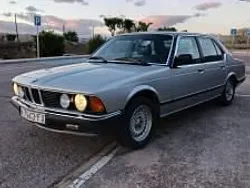 Plateado Usado 1984 BMW 745 Berlina | 16.900 €
