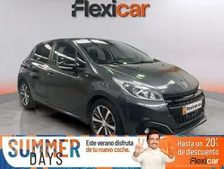 Gris / plata Usado 2017 Peugeot 208 Allure Utilitario | 8980 € (Precio justo)