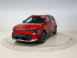 Rojo Usado 2023 Kia e-Niro SUV | 31.825 € (Precio justo)