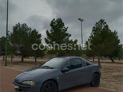 Gris / plata Usado 1999 Opel Tigra Coupe | 2000 €