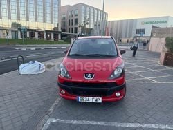 Rojo Usado 2007 Peugeot 1007 Sport Utilitario | 3999 € (Precio justo)