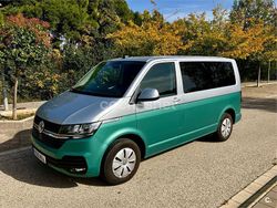 Gris / plata Usado 2023 VW Caravelle Monovolumen | 39.900 € (Caro)
