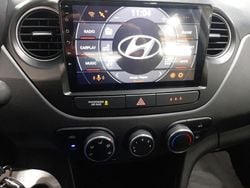 Plateado Usado 2012 Hyundai i10 Comfort Utilitario | 8500 € (Un poco caro)