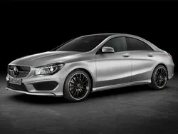 Plateado Usado 2018 Mercedes CLA180 Berlina | 24.091 € (Un poco caro)