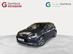 Gris Usado 2024 Hyundai i20 Berlina | 17.690 € (Precio justo)