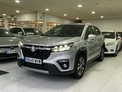 Gris / plata Usado 2024 Suzuki SX4 S-Cross SUV | 27.890 € (Caro)