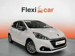 Blanco Usado 2017 Peugeot 208 Style Utilitario | 8990 € (Precio justo)