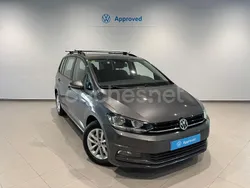 Gris / plata Usado 2018 VW Touran Business Monovolumen | 19.495 € (Precio justo)
